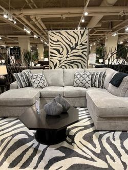 Contemporary Sectional Sofa w/2 Chaises provides extra comfort