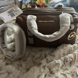 Michael Kors Duffle 