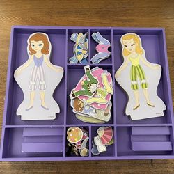Melissa & Doug Disney Sofia The First & Princess Amber Wooden Magnetic Dress Up