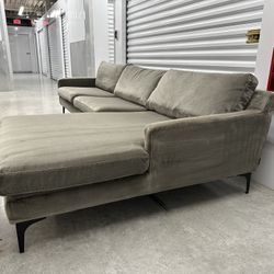 Modern sofa sectional