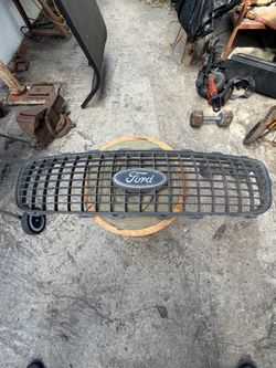 Ford F150 grille