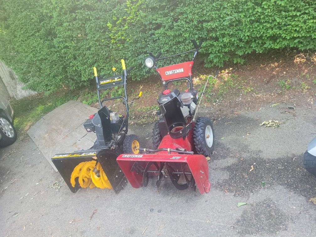 2 Snowblowers