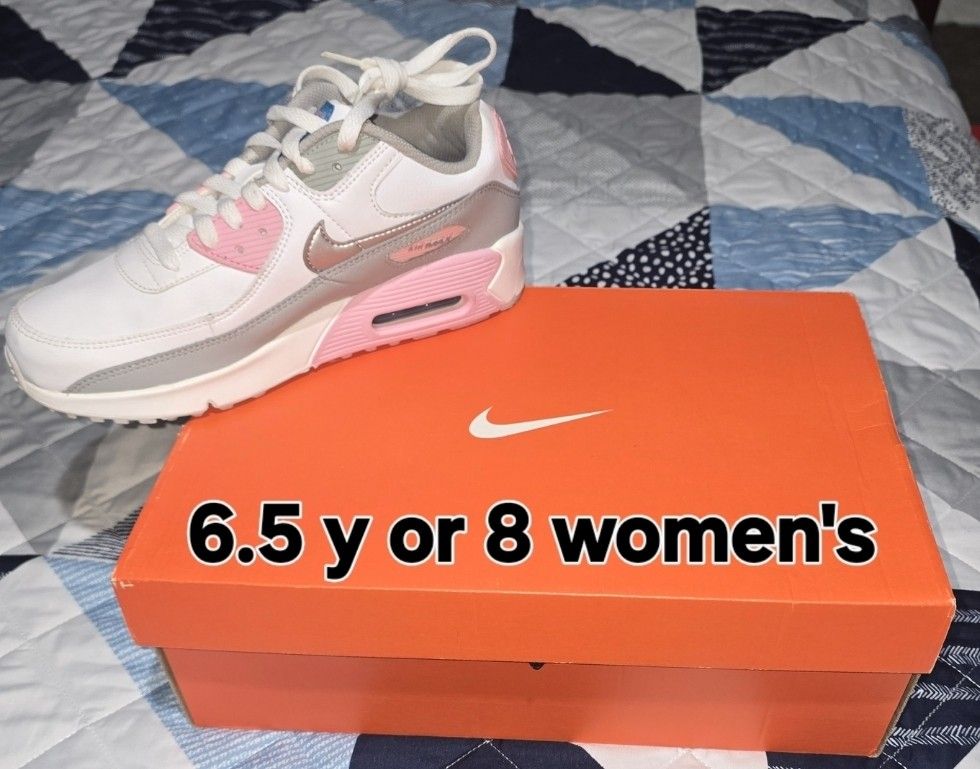 Nike