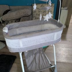 Bassinet 