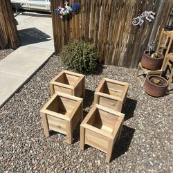 Garden planter boxes