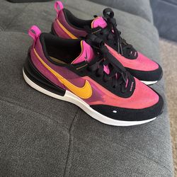 Nike Kid Waffle One Sneaker