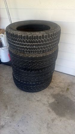 Tire truck