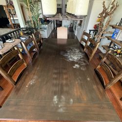 Pottery Barn 12 seat, Pilgrim Dining set (3 Stools Free)