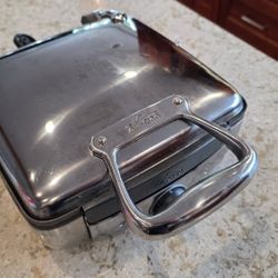 All-Clad Fancy Waffle Maker 