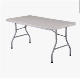 6' Plastic Table
