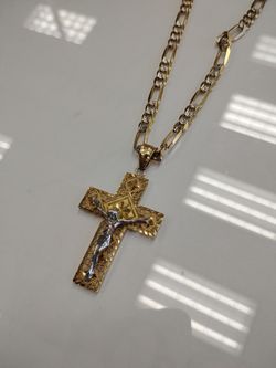 14k Gold Pendant Necklace 29.6g