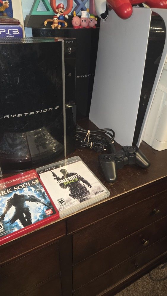 Original PS3 Fat 40GB With 4 Games