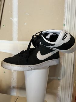 Nike Black Shoes size 11.5