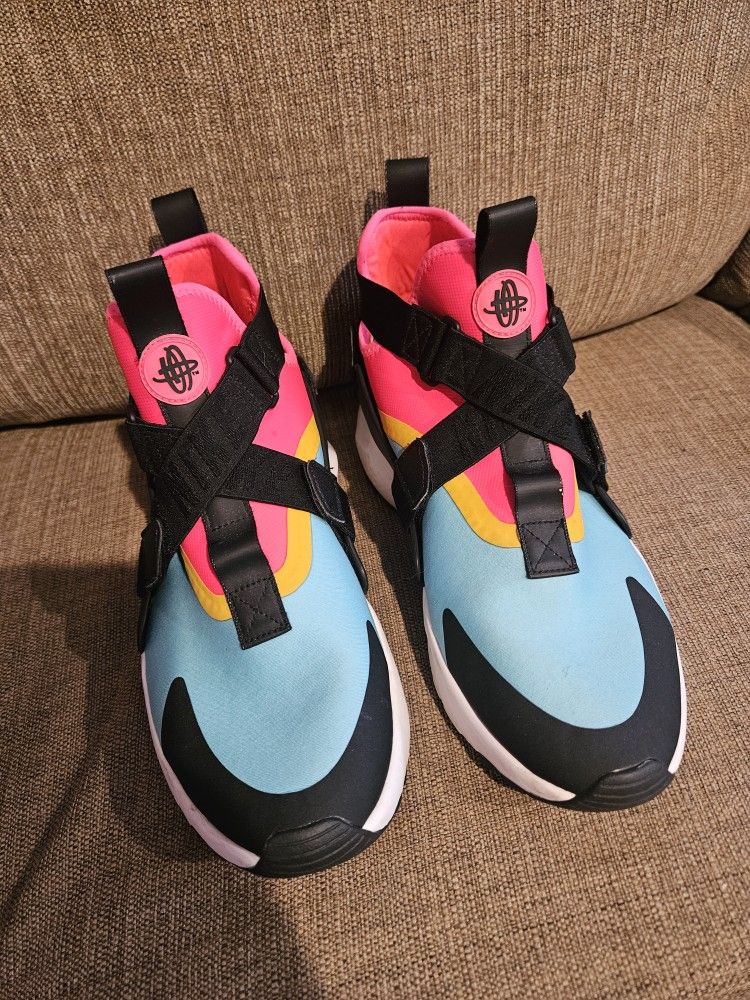Nike Air Huarache City Women's - Size 11