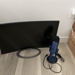 Spectre 22 inch moniter and Yeti mic
