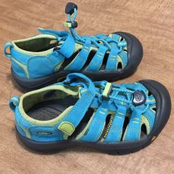Keen Sandals Kids 12 Newport H2 Trail Water proof Strappy Shoes