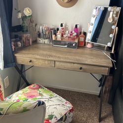 Desk/Vanity