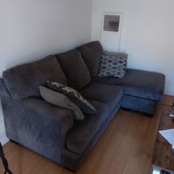 Ashley StoneMade Sofa Chaise (Charcoal)