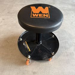 WEN Rolling Mechanic’s Stool with Tool Tray 