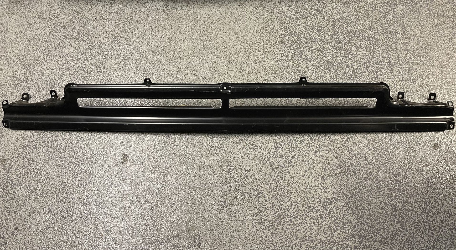 81-89 OEM Dodge Ram charger D150 Truck Front Bumper Filler Apron Panel NOS