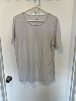 ALO TSHIRT | L | USED | LIGHTWEIGHT