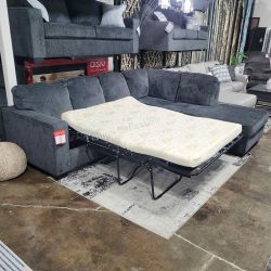 SLEEPER SECTIONAL WITH QUEEN PULLOUT BED, MEMORY FOAM, SLATE [NEW]