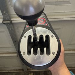 TH8A Thrust master sim racing shifter
