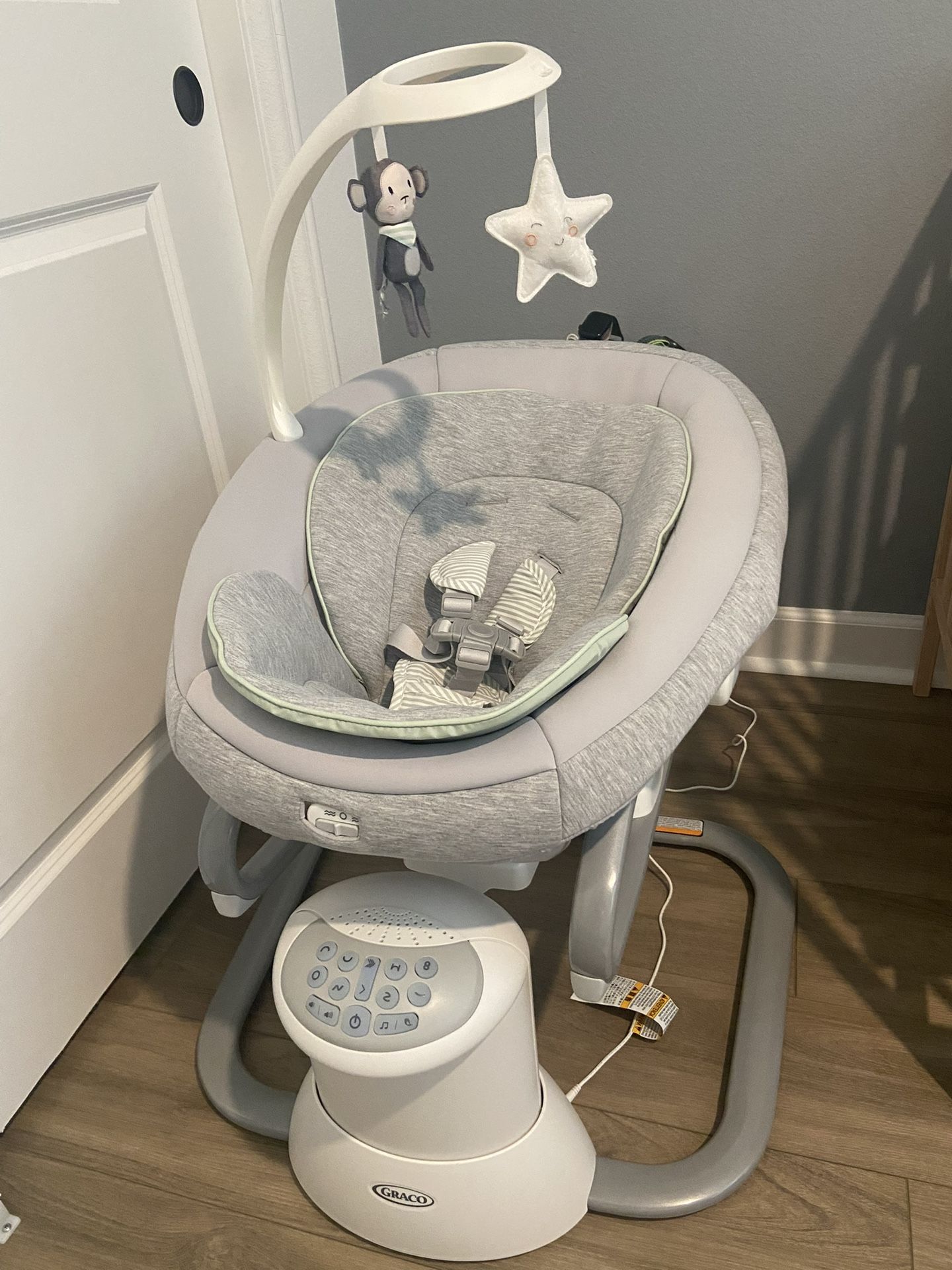Graco Soothe My Way Swing With Removable Rocker