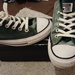Green  swad converse
