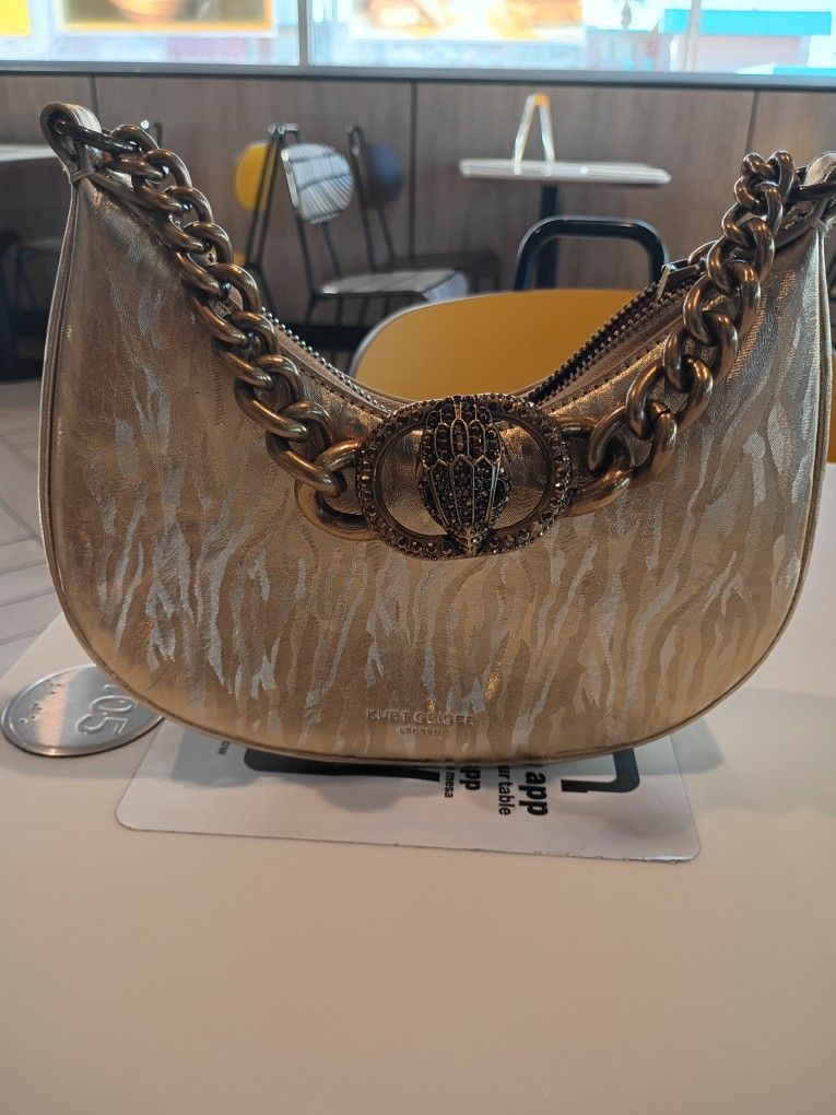 Bonita Bolsa Kurt Geiger Por $40