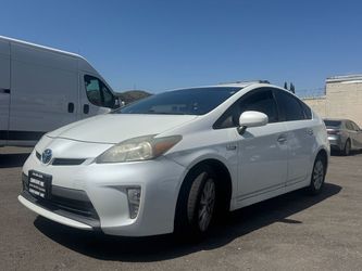 2014 Toyota Prius Plug-In