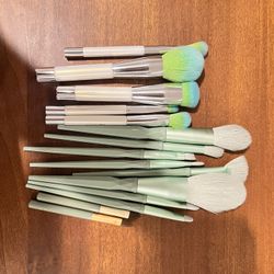 Makeup Brushes