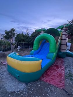 Bouncy house combo