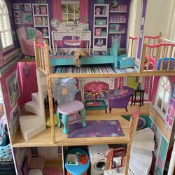 American Girl Dollhouse 