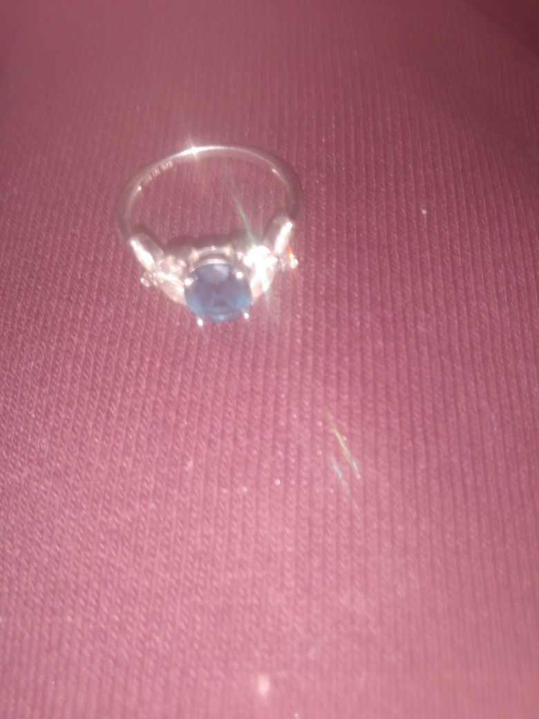 9.25 Silver Ring With Turquoise Sapphire Stone