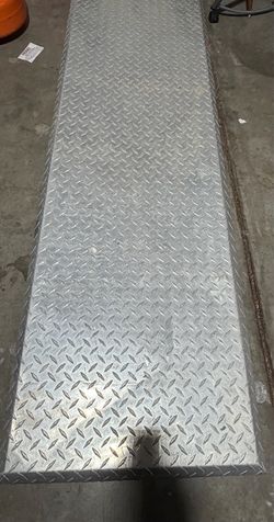 Diamond Plate Aluminum Running Board Step