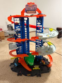 Hot wheels Ultimate Dino Garage