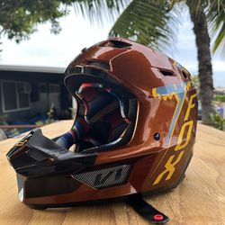 Fox Dirt Bike Helmet 
