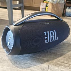 JBL Boombox 3