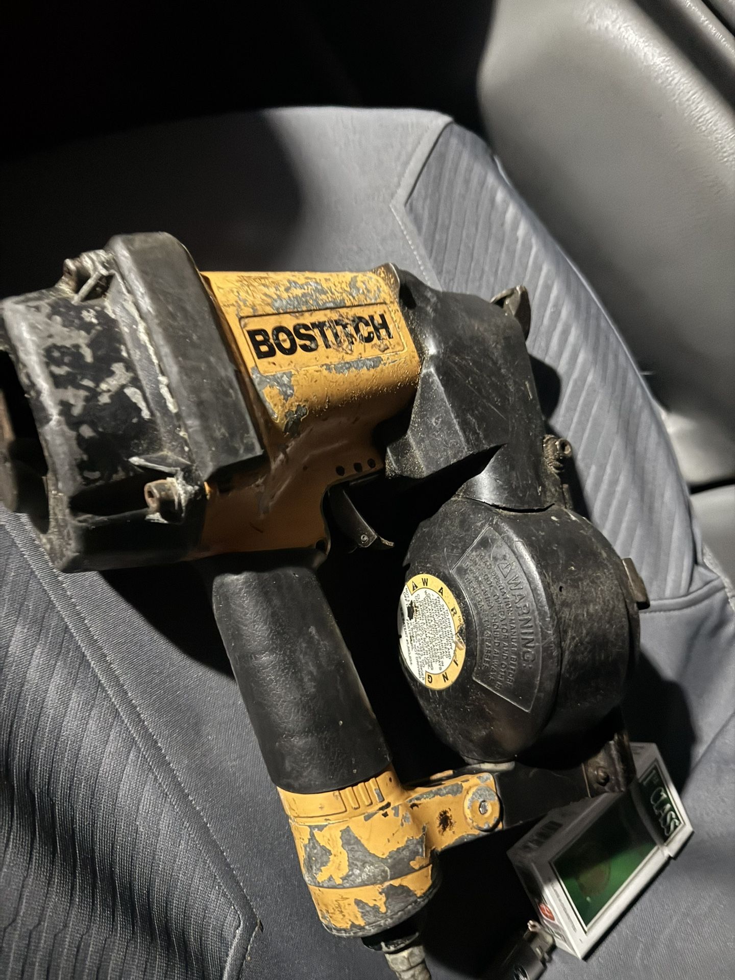 Bostitch Roofing Gun