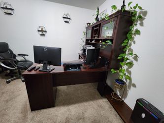 Office desk