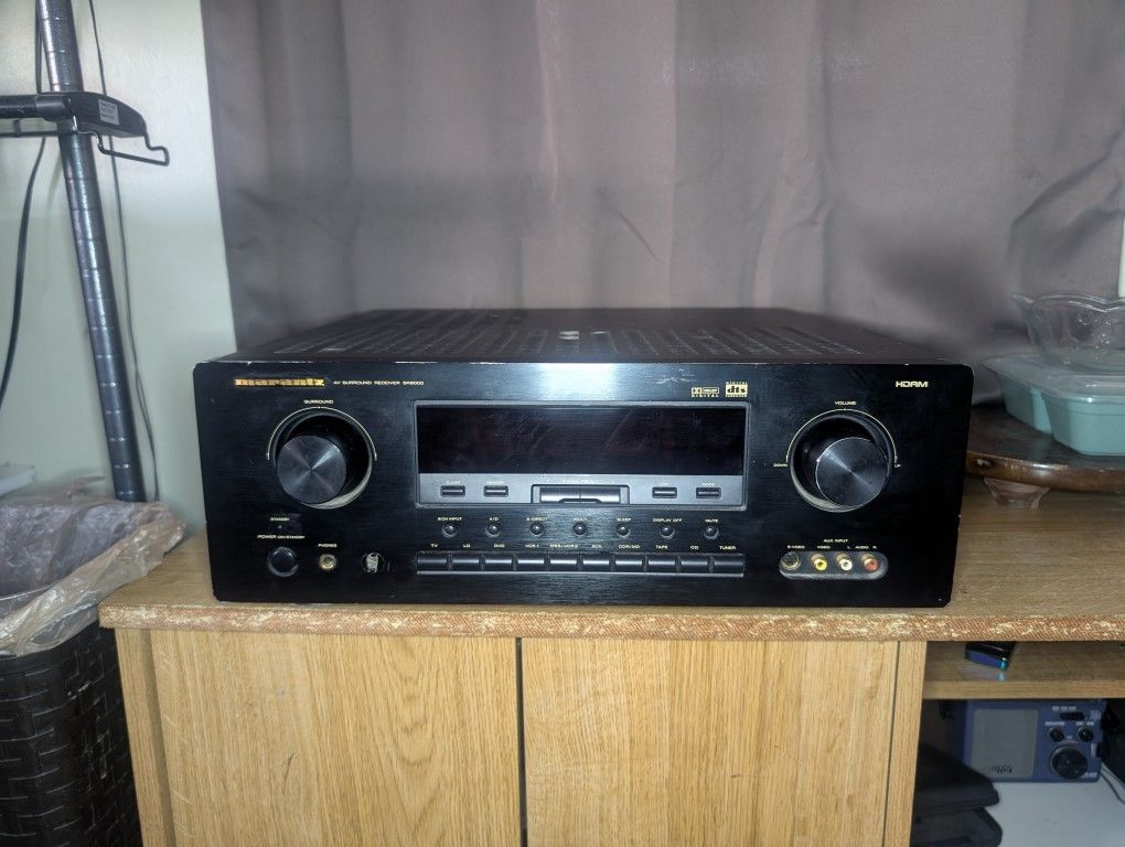 Marantz SR8000/U1B Receiver