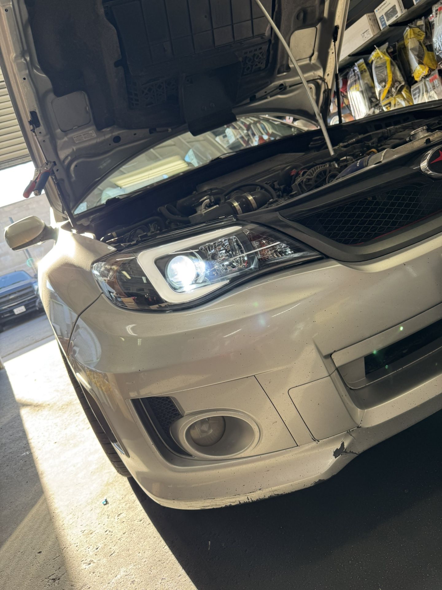 Car Led Headlights Kit Model H11 (Same As H8 H9 H11b H16)   $30 COMPLETE KIT  2 BULBS for: Headlights, Low beam, High beam, DRL or Foglights *And free