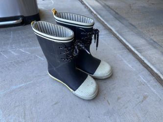 Kids Rain Boots Size 10