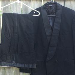 MENS AFTER SIX TUXEDO COAT & PANTS 42 R 34” waistline