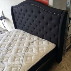 *Clearance Deal* Full Size Black Fabric Bed Frame - No Box Spring Needed