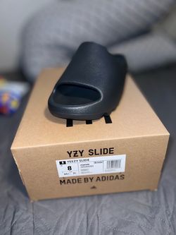 Adidas Yeezy Slide Onyx Size 8