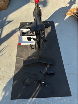 PELTON Cross training bike