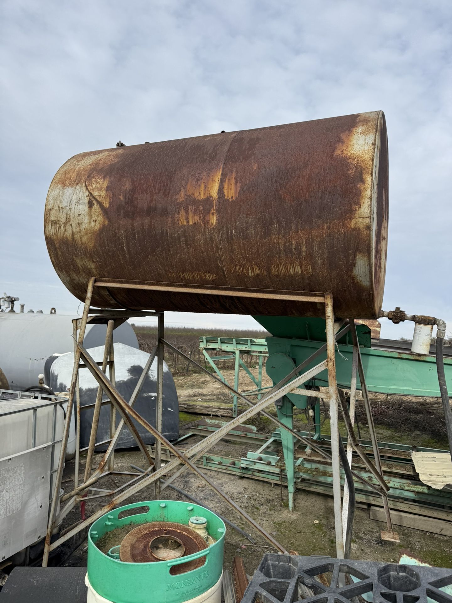 500 Gravity Fuel Tank