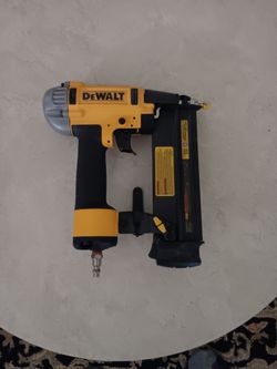 Dewalt brad nailer 18 gauge